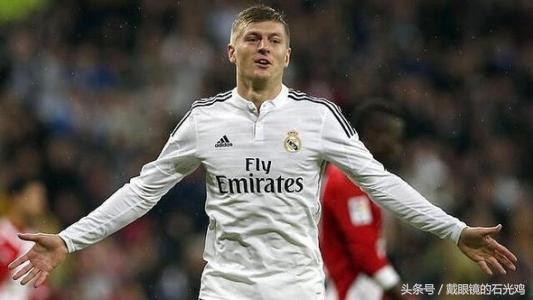 442评史上10大中场,442评足球10大边锋