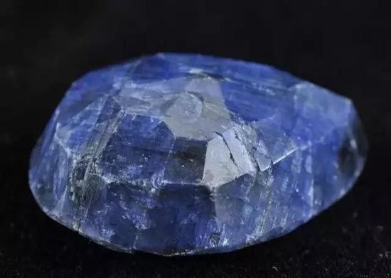 红宝石比重和钻石比重哪个重一点,红宝石怎么辨别真假