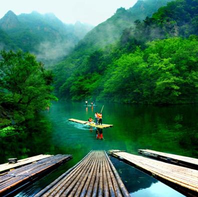 赏枫踏水才是东北秋季的正确打开方式