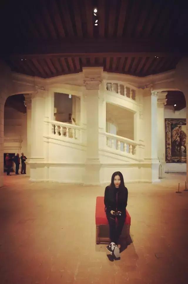 生活在别处完整版歌曲,生活在别处完整版