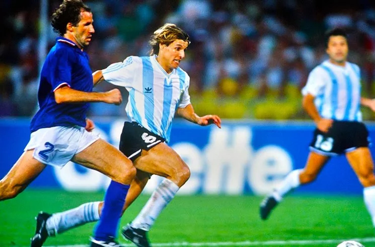 马拉多纳卡尼吉亚经典比赛,1994马拉多纳助攻卡尼吉亚
