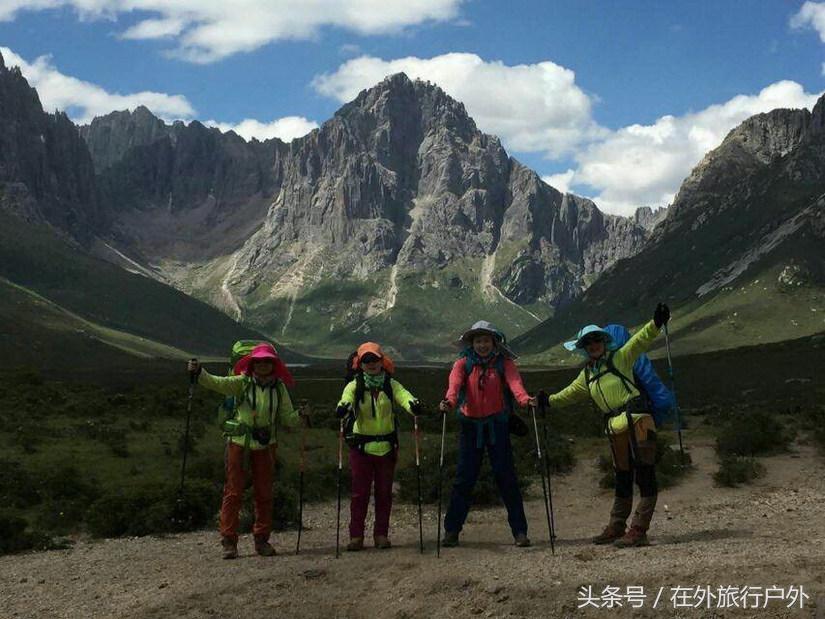 高原登山徒步必备装备,高原越野跑装备