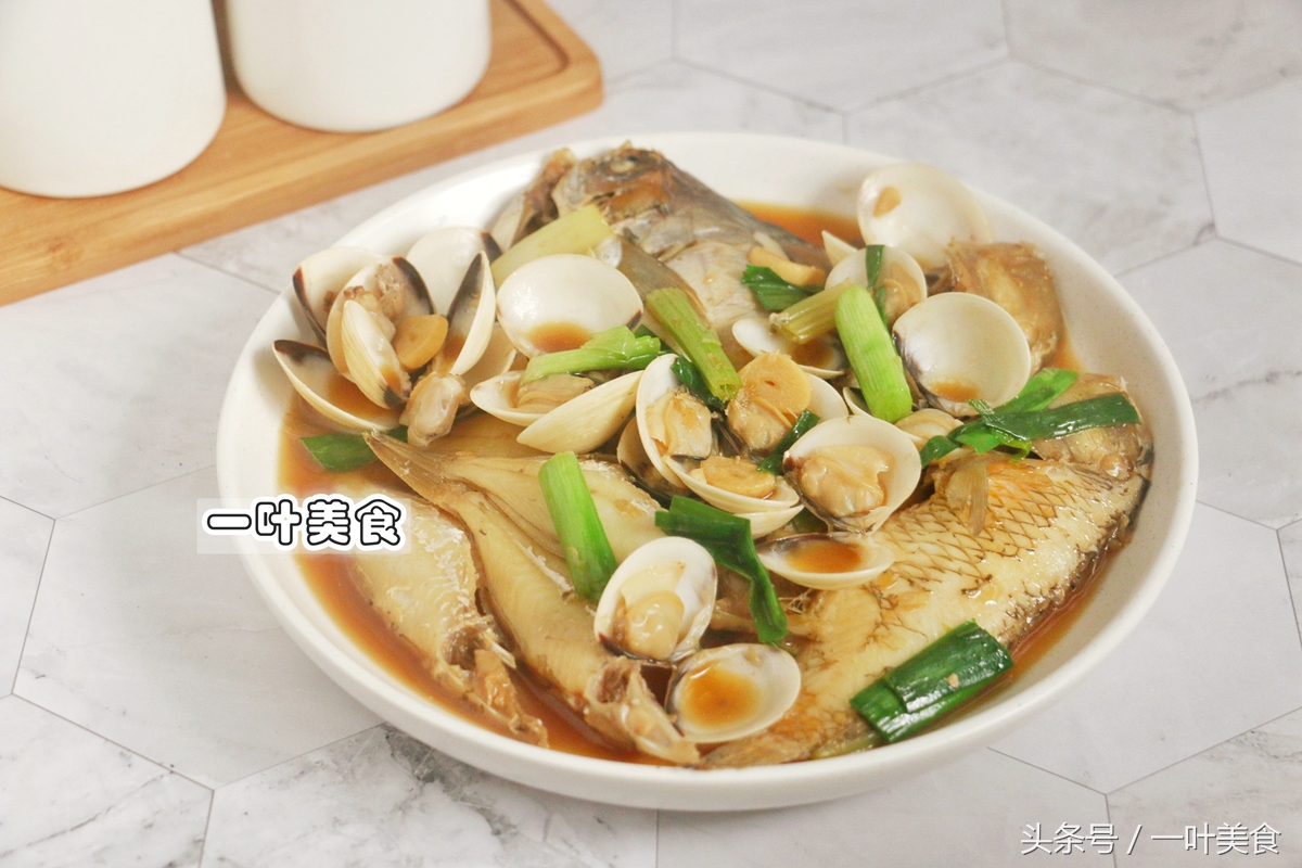 家常红烧鱼简单又好吃不用煎的,红烧鱼最简单的做法鱼块不用油炸