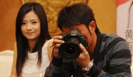 35岁女星跳楼自杀，曾合作霍建华古天乐，遭丈夫背叛又罹患癌症