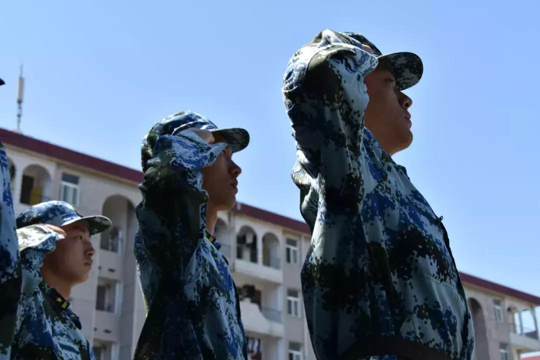 2018中南财经政法大学军训掠影：军训进行时，青春正当时