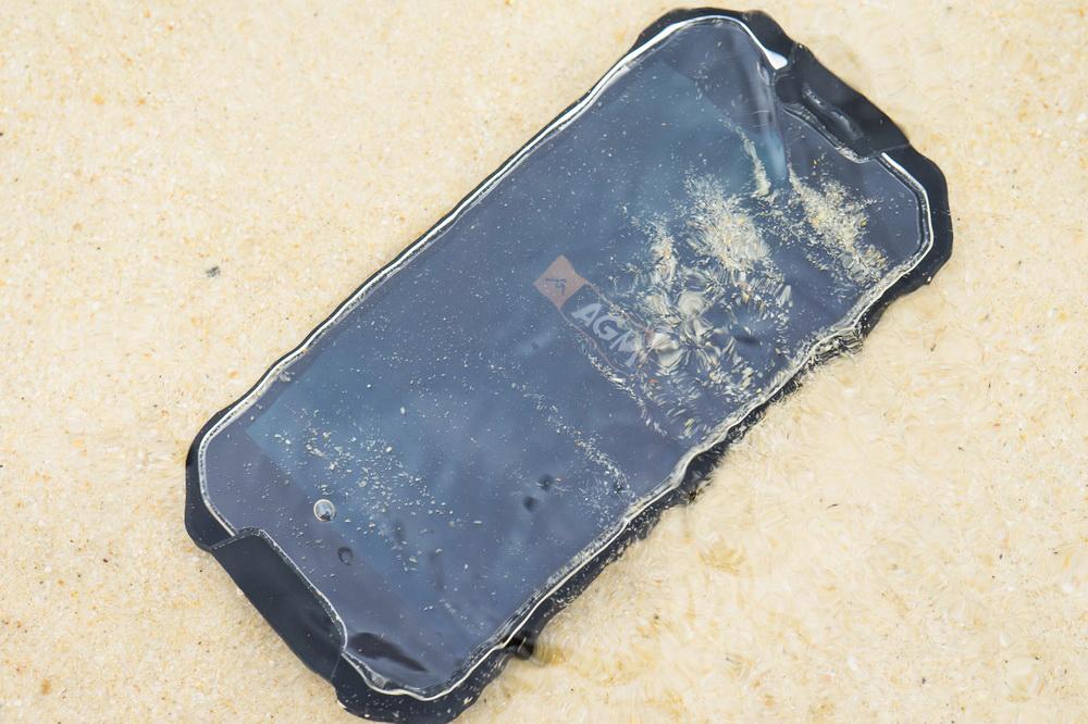 老人三防手机排行榜10强,颜值高性能好的手机