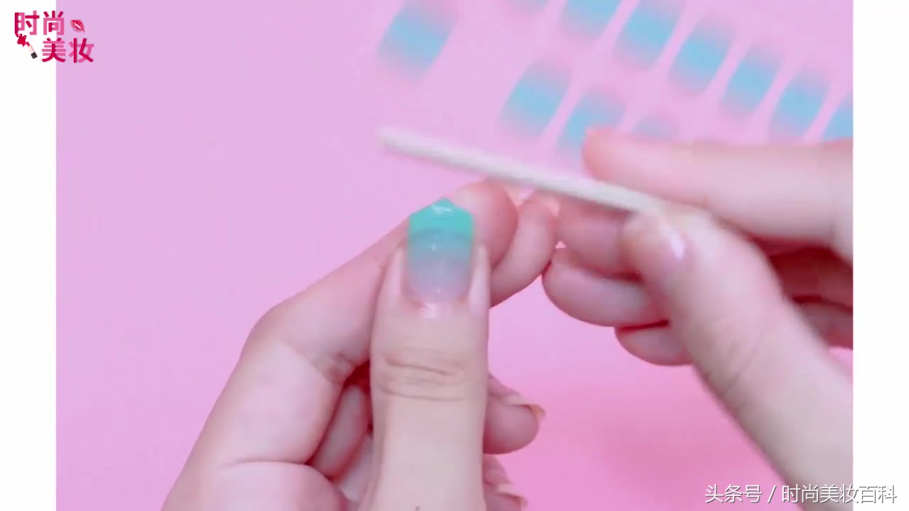 美甲蝴蝶贴纸网红爆款,tomoni美甲贴纸