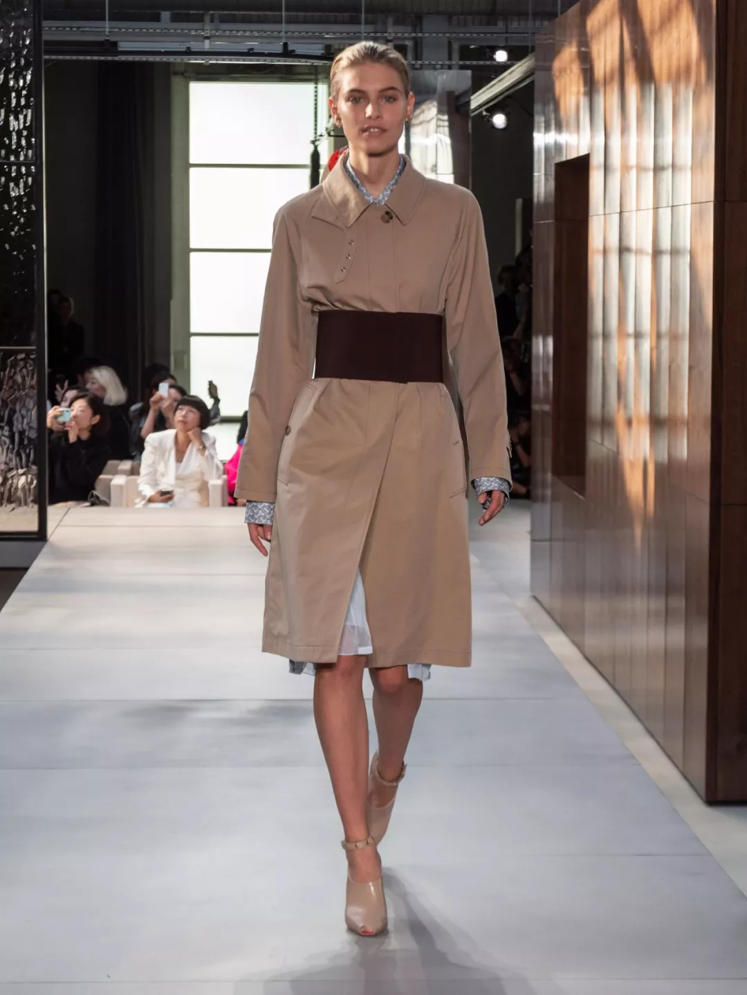 burberry新中式,burberry2024年春季新款