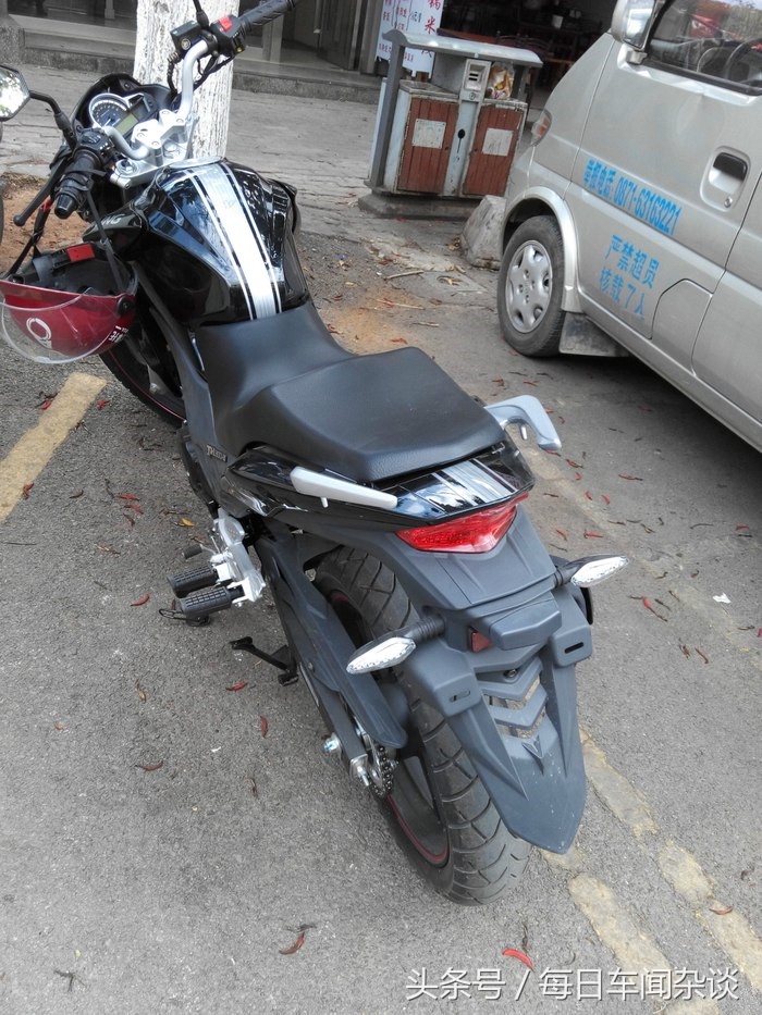 花1万多买了个摩托车,新手可以直接入手大排量摩托车吗