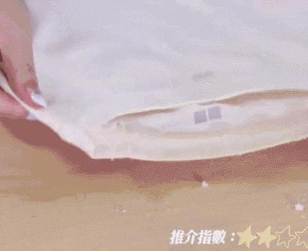 衣服发黄不要怕用它泡一泡,用漂白剂把白色衣服漂黄了怎么办