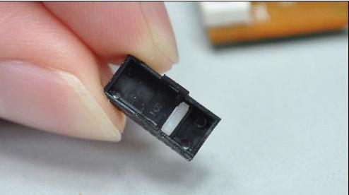 鼠标怎么拆开教你一个简单的方法,最简单的鼠标怎么拆