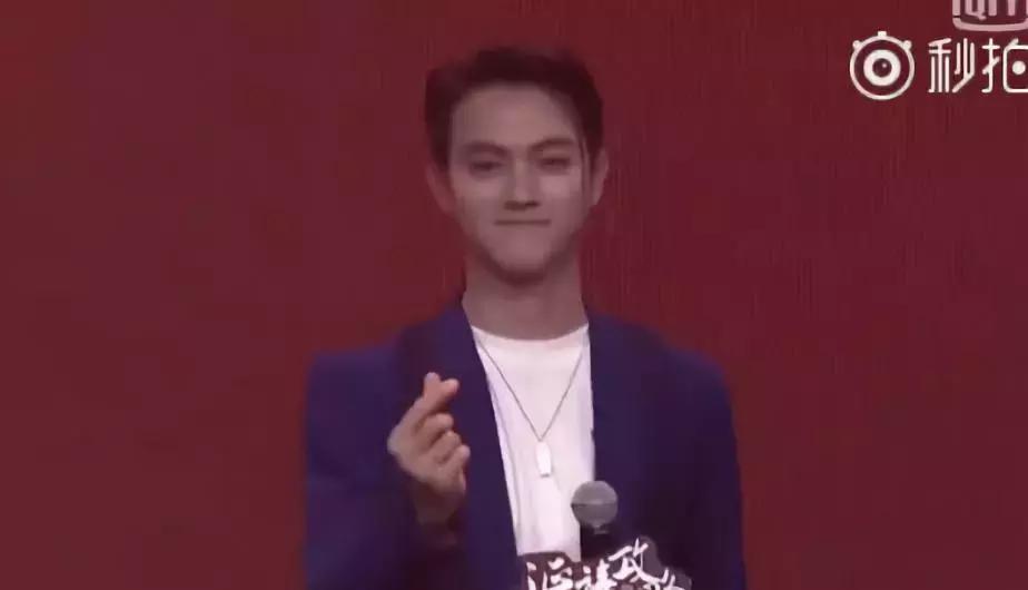 家暴炫富后，他又被粉丝教做人，这是今日份的快乐源泉！