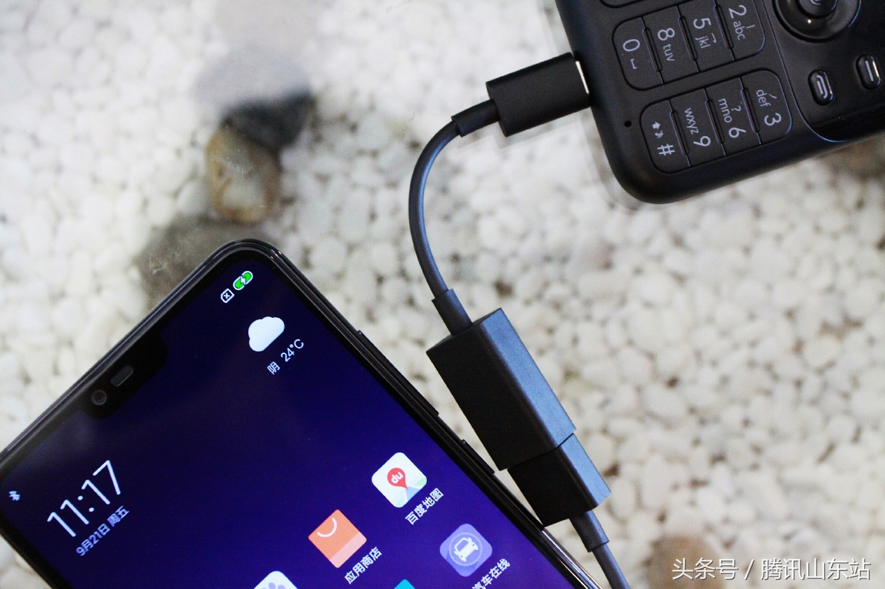 怀旧与时尚的碰撞,复古与科技的碰撞