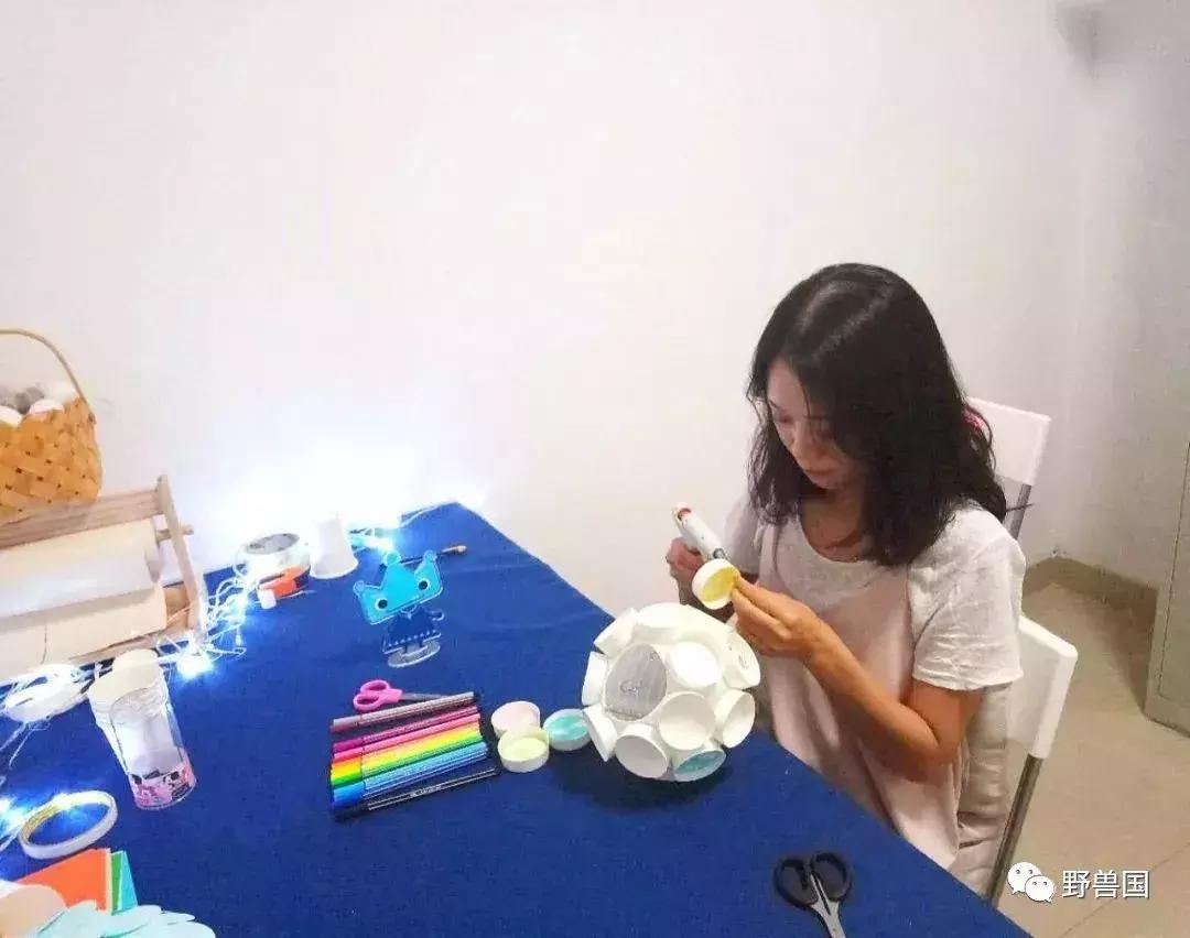 适合手残党做的灯笼,不用任何工具就能做出的灯笼