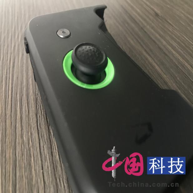 黑鲨左右游戏手柄评测,黑鲨第二代有线耳机评测