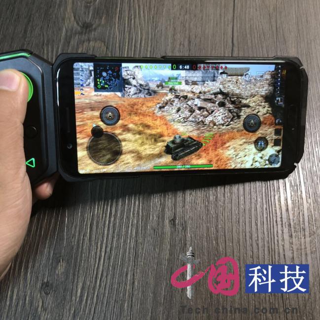 黑鲨第二代磁吸,黑鲨第二代指套