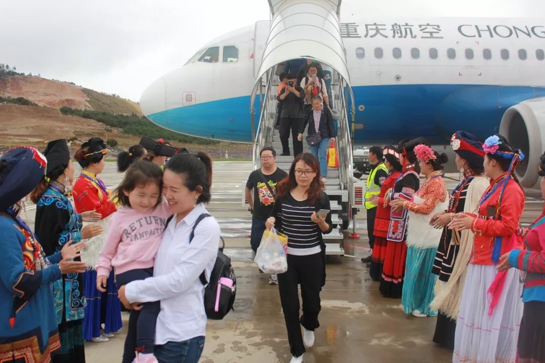宁蒗泸沽湖机场到泸沽湖怎么走,宁蒗泸沽湖机场到泸沽湖景区