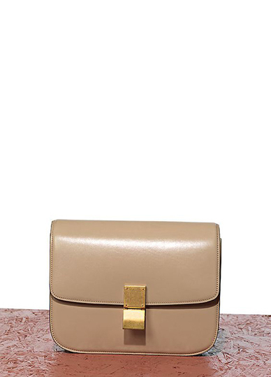 如果你是CELINE的老板会因为换了设计师就不卖自家爆款了吗？