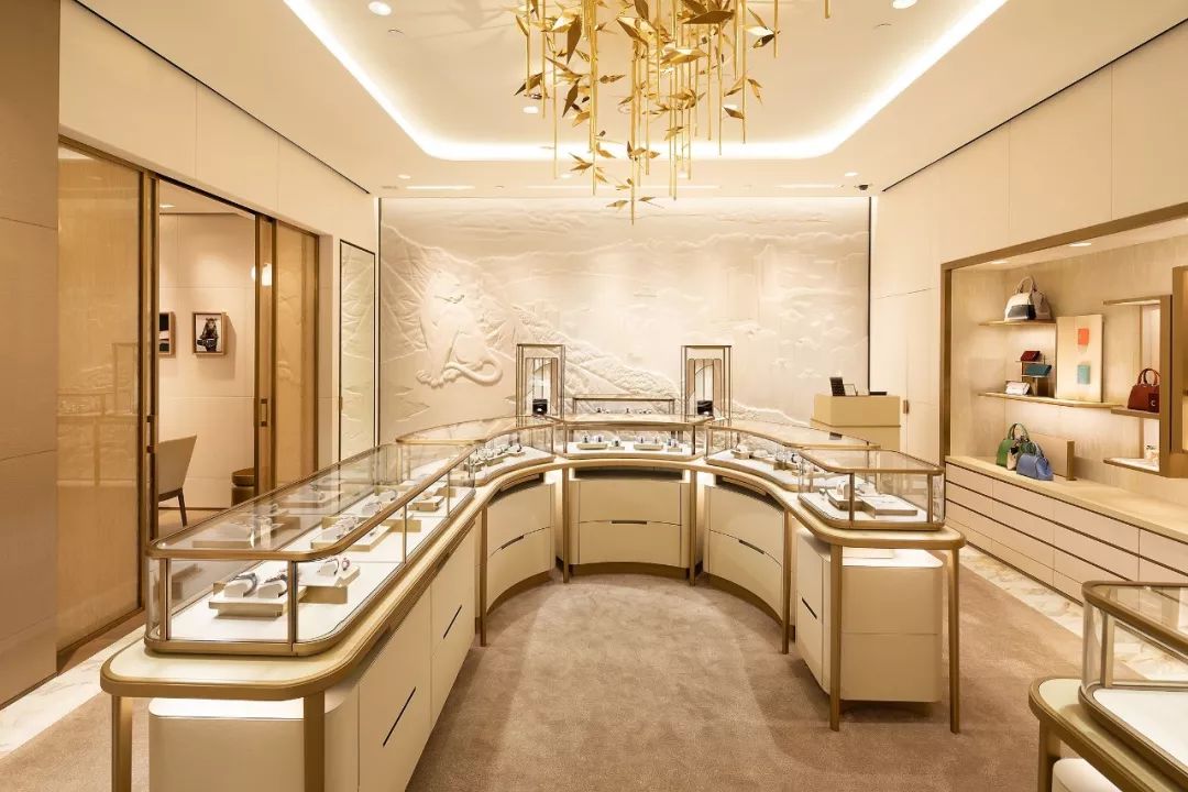 尖沙咀卡地亚精品店,国庆假期打卡店