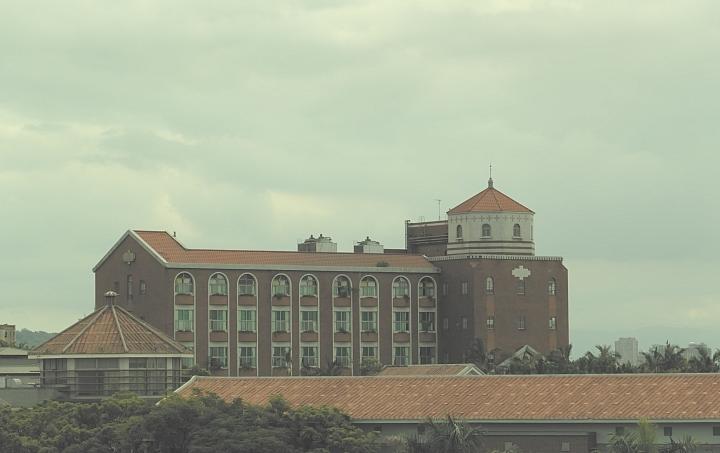 leica徕卡c-lux2多少钱,徕卡clux变焦