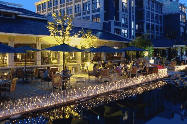 迪拜帆船酒店全球唯一七星级酒店,迪拜帆船酒店室内设计是谁