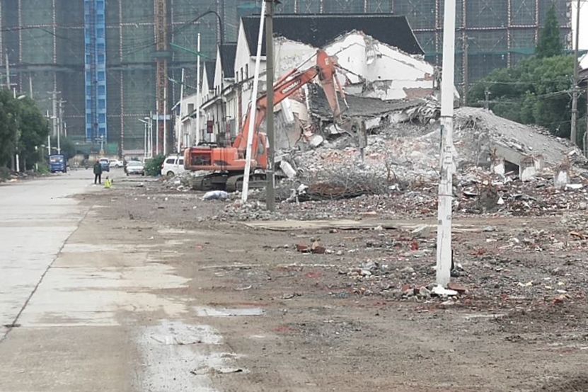 城步重拳整治违建乱象,天马相城违建拆除视频