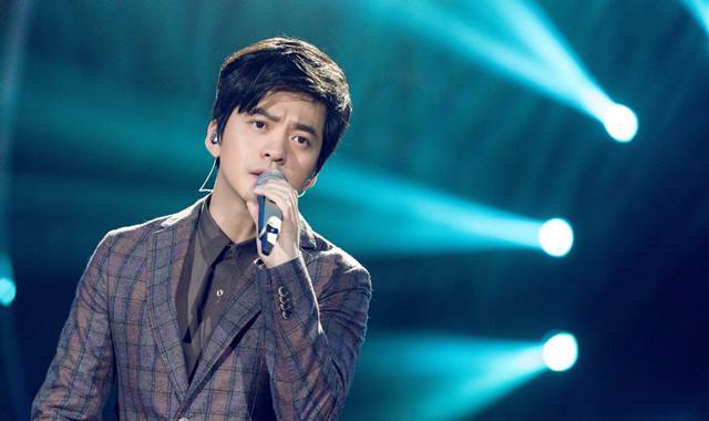 唱歌技巧颤音视频,张学友唱歌颤音技巧