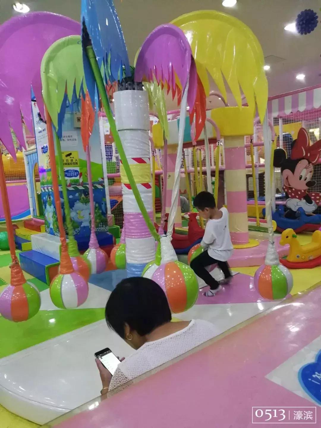 南通室内蹦床主题游乐场,南通成人游乐场