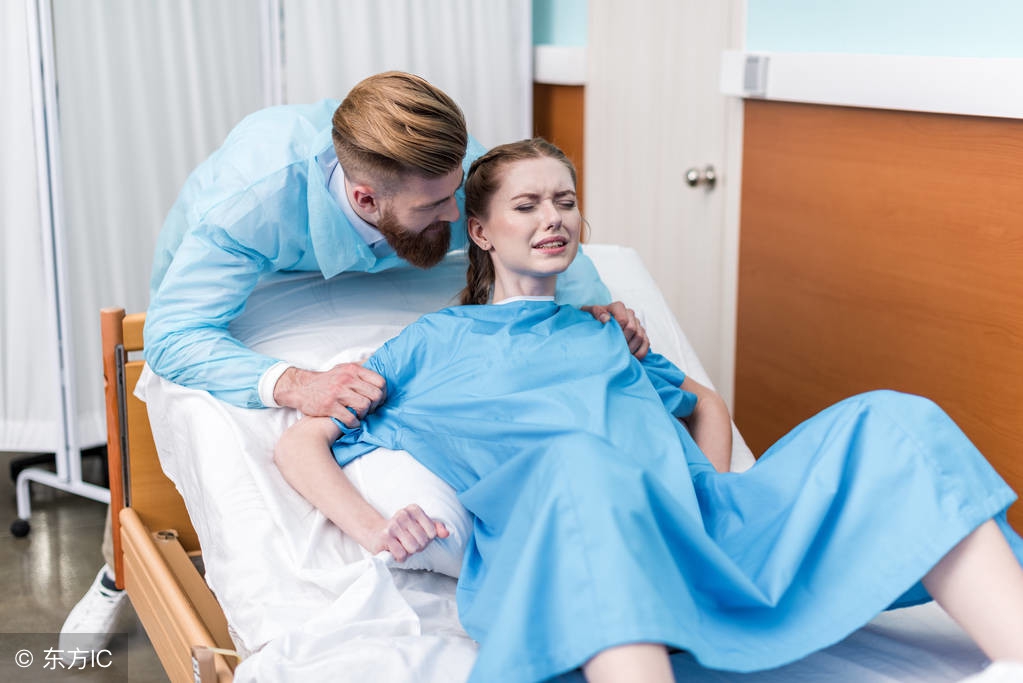 产科新病房迎来首个新生宝宝,妇产科首例宝宝诞生