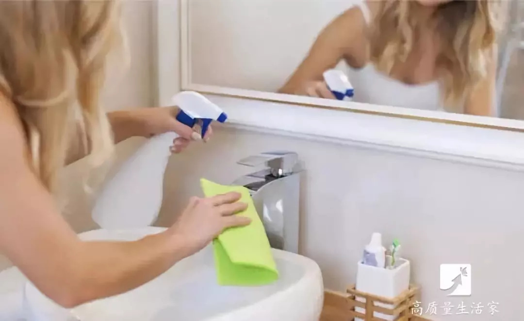 阿司匹林捣碎怎样擦皮肤,阿司匹林磨碎敷脸有什么功效