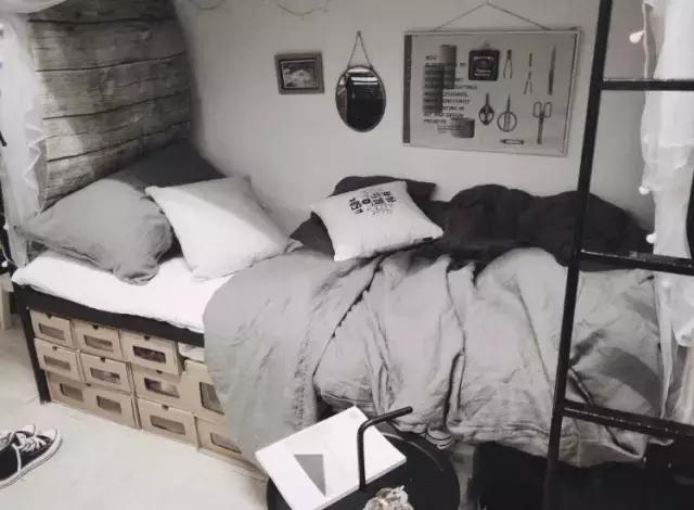 学子进阶攻略|如何在超小空间的宿舍玩转极简风