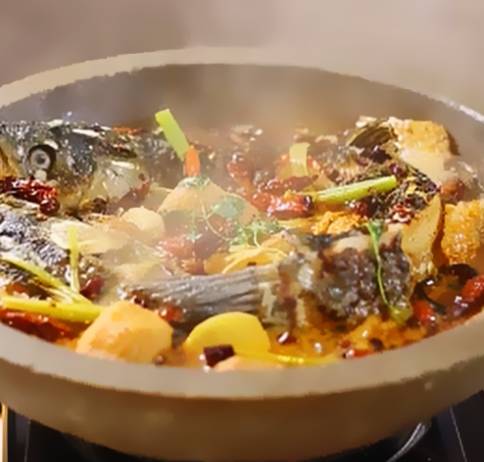 石锅鱼适合搭配什么菜品,石锅鱼店里的菜品应该有哪些