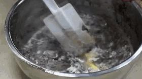 在家就能做出美味的黑森林蛋糕,自制正宗黑森林蛋糕