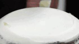 在家就能做出美味的黑森林蛋糕,自制正宗黑森林蛋糕