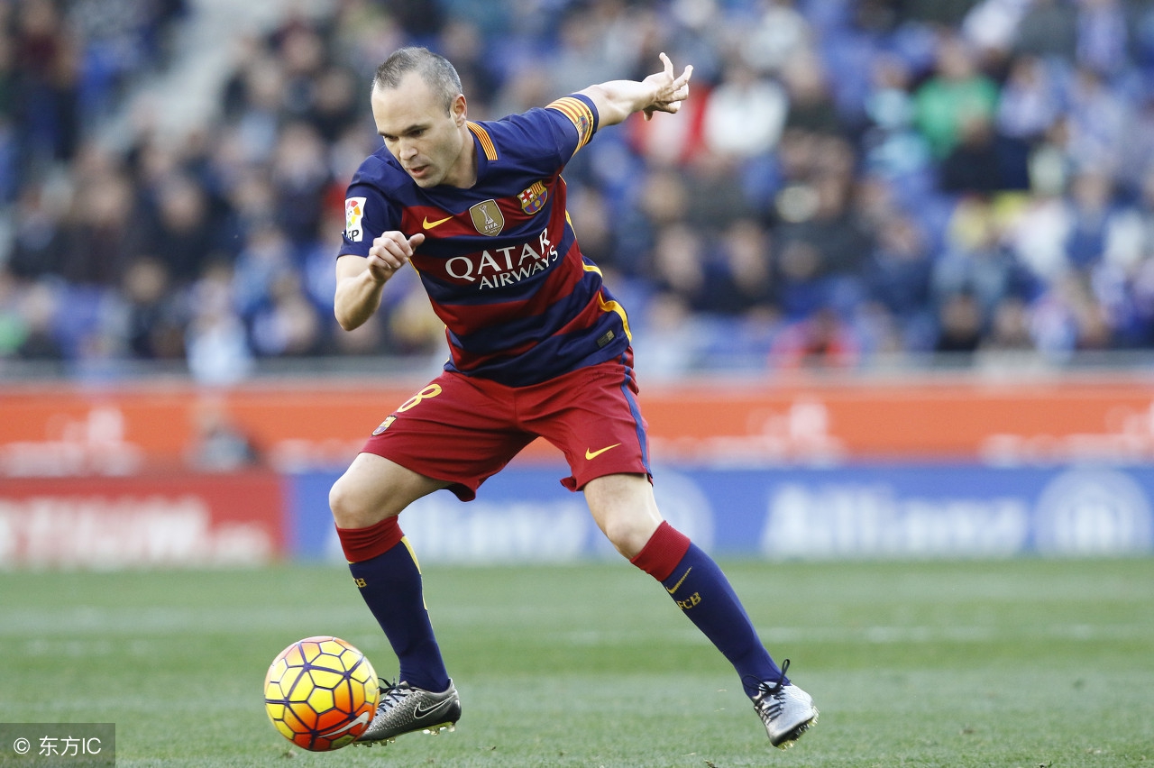 足球传球精彩集锦,足球传球技术要领慢动作