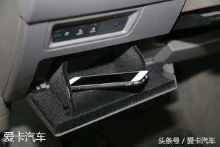 新款途锐比老款途锐小,全新大众途锐测评