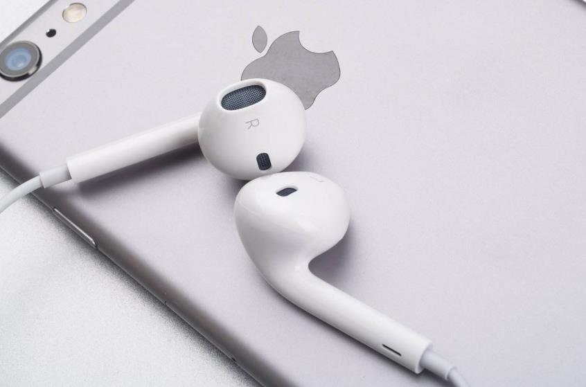 苹果的原装耳机音质什么水平,苹果配件哪个最值钱