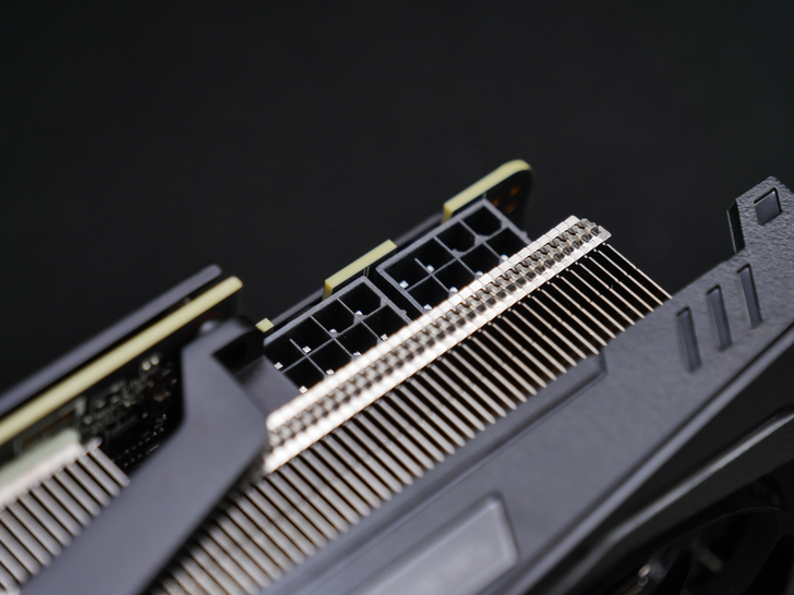 鍗庣rogstrixrtx3070,鍗庣rogstrixrtx4090