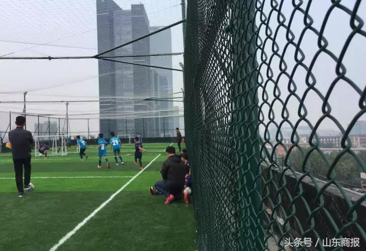 让球在空中停留算合球吗,让球再飞一会儿视频