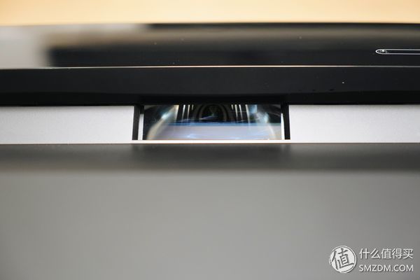 坚果激光电视u1120寸,坚果u1激光电视是4k吗