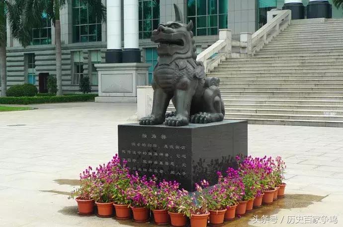 门口镇宅神兽有什么讲究,麒麟镇宅神兽的摆放有什么讲究