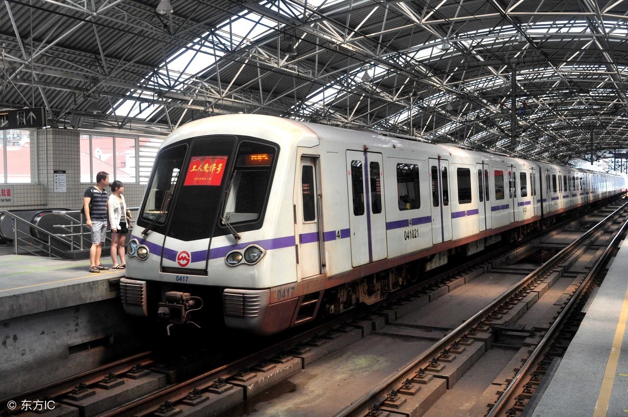 你说得是美式英语吗英语怎么说,你说的是英音还是美音