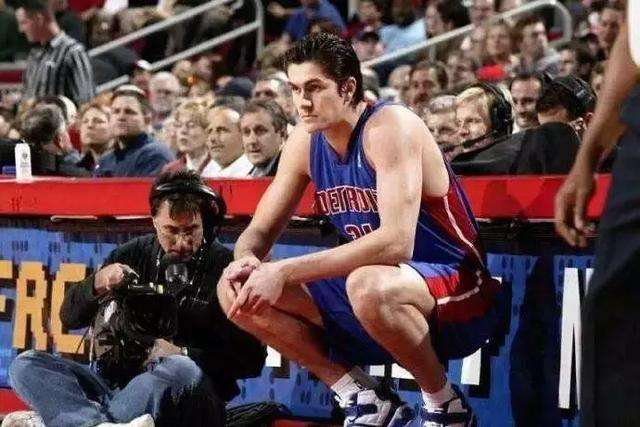 nba03届韦德是榜眼吗,韦德06年夺冠历程