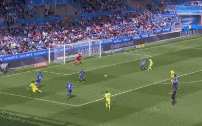 ac米兰范巴斯滕三剑客,ac米兰博阿滕肩部受伤