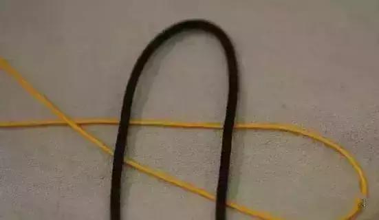 文玩手串串珠怎么打结,文玩手串水晶弹力绳子打结方法