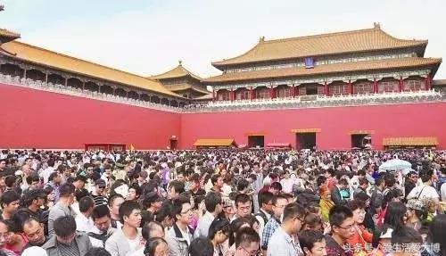 国庆节游玩的正确方式,国庆节该怎样旅行呢
