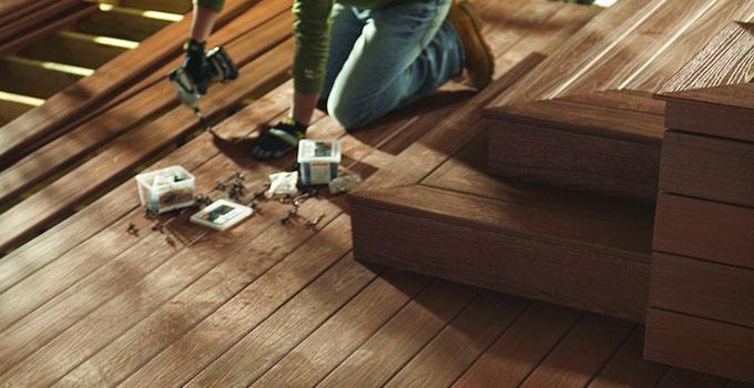 家里的木地板总是翘起，该怎么办？我来教你！