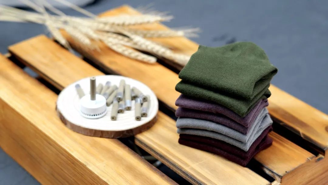 艾草自发热护膝保暖袜,艾草养生抗菌袜