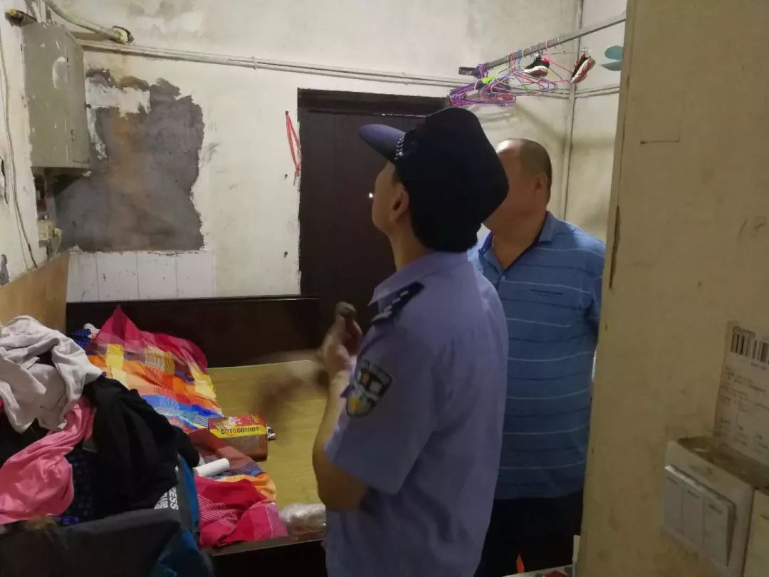 迎国庆为祖国母亲庆生,国庆我在岗用坚守致敬祖国