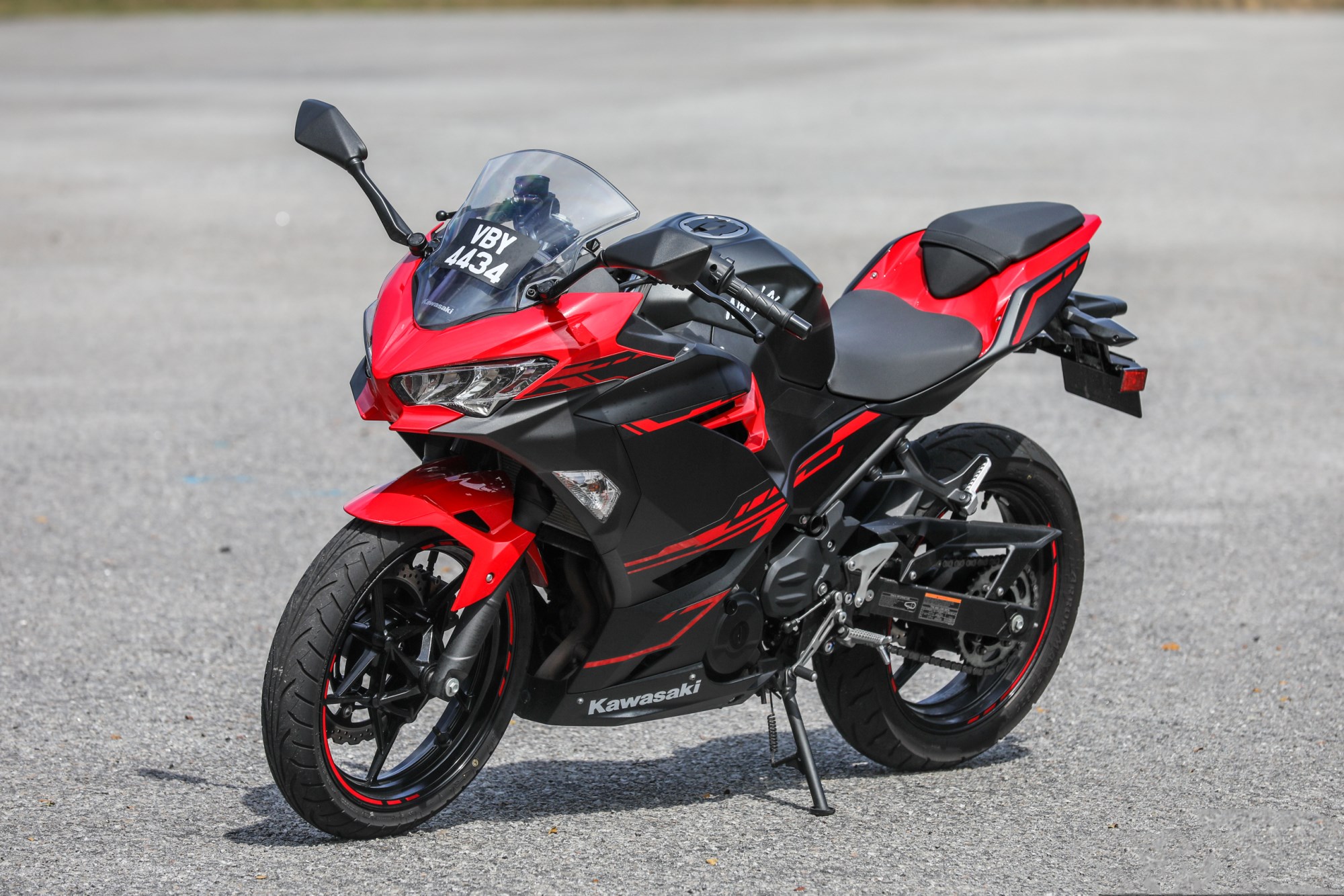 2015年川崎小忍者ninja250,17款川崎ninja250极速测试